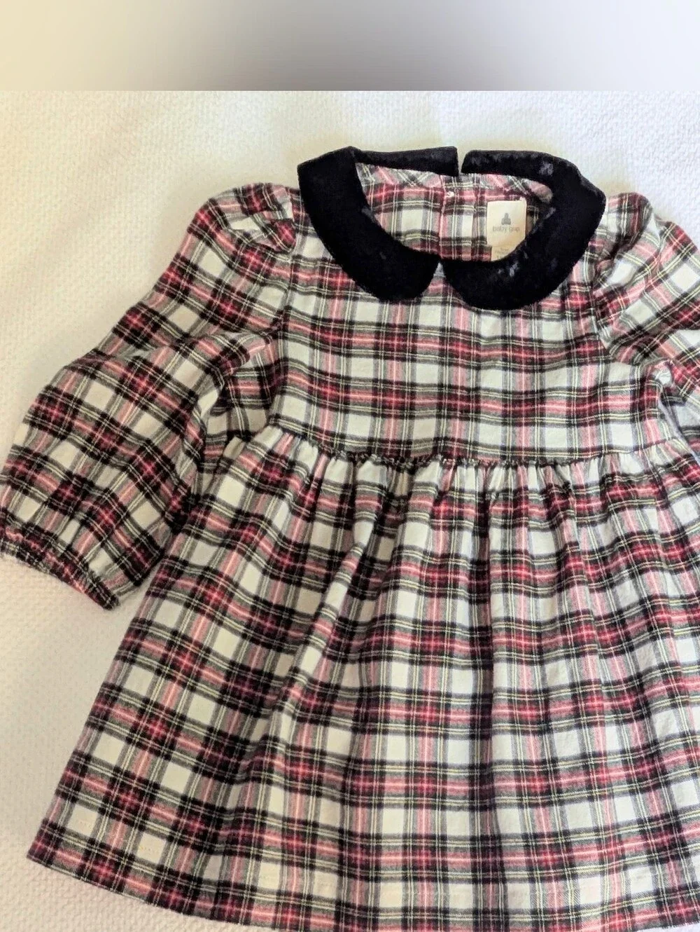 Gently pre-loved Classic BABY GAP Plaid Flannel Dress size 12- 18 months